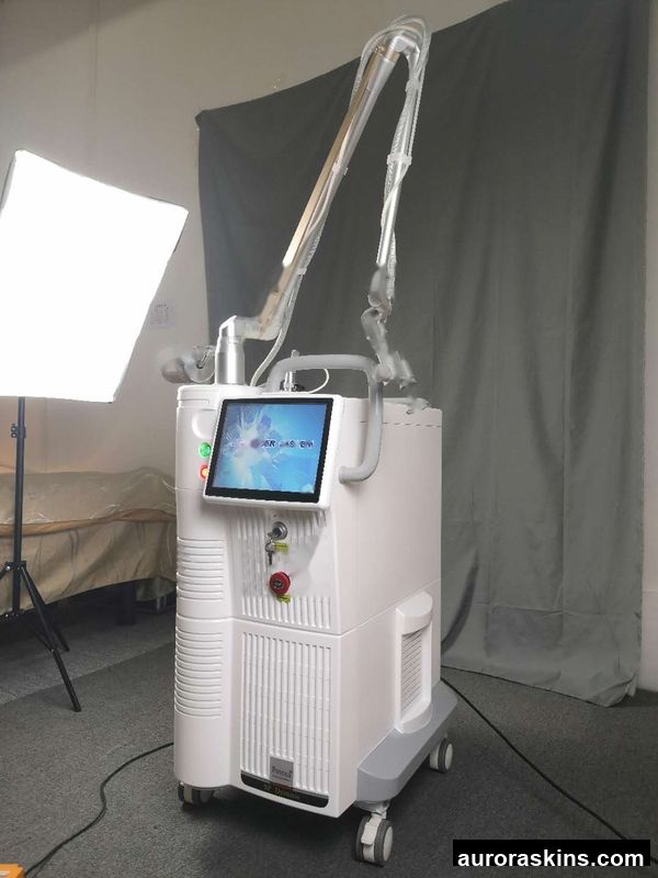 2023 CO2 Fractional Laser Tighten Vagina Beautify Vagina Salon Beauty Equipment Fractional Co2 Laser Machine