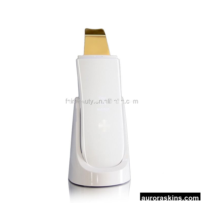 Unique Design Spray Ultrasonic Ion Clean Face Scrubber for Blackhead Pore Removal